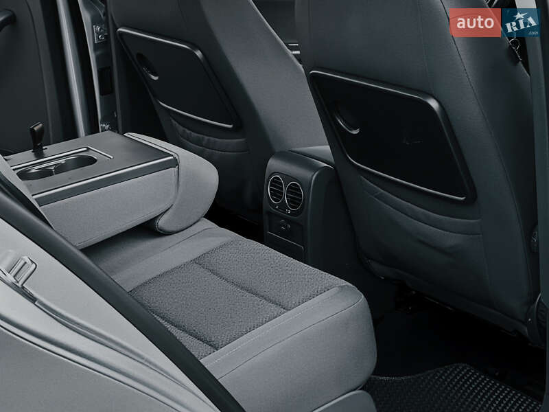 Хэтчбек Volkswagen Golf Plus 2006 в Костополе фото 12 Хэтчбек Volkswagen Golf Plus 2006 в Костополе