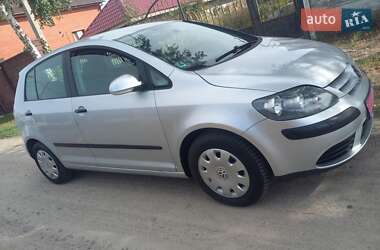 Хэтчбек Volkswagen Golf Plus 2006 в Сарнах