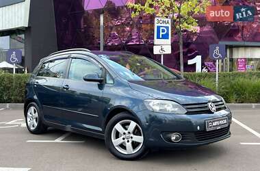 Хэтчбек Volkswagen Golf Plus 2010 в Киеве