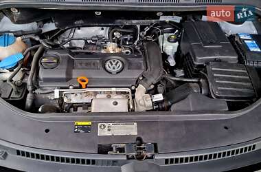 Хэтчбек Volkswagen Golf Plus 2013 в 