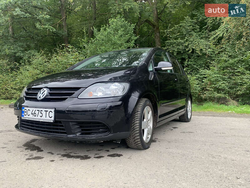 Хэтчбек Volkswagen Golf Plus 2005 в Львове