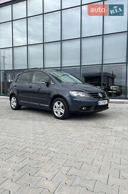 Хэтчбек Volkswagen Golf Plus 2008 в Хусте