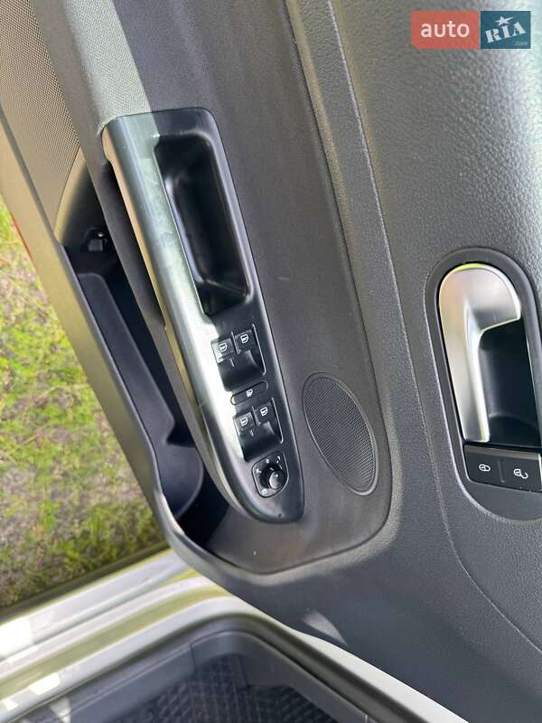 Хэтчбек Volkswagen Golf Plus 2010 в Полтаве фото 60 Хэтчбек Volkswagen Golf Plus 2010 в Полтаве