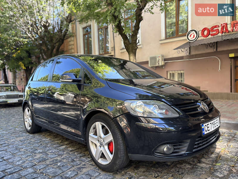 Хэтчбек Volkswagen Golf Plus 2006 в Черновцах