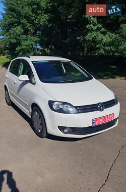 Хэтчбек Volkswagen Golf Plus 2011 в Ровно
