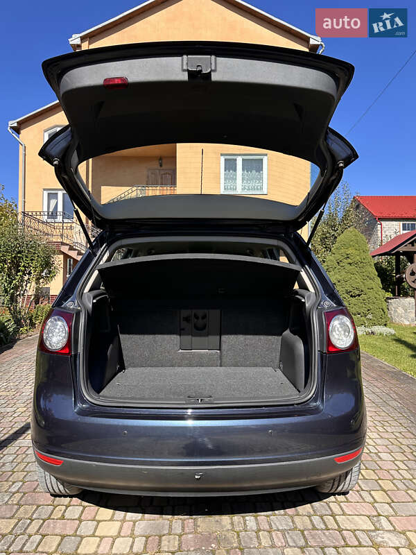 Хэтчбек Volkswagen Golf Plus 2009 в Дрогобыче