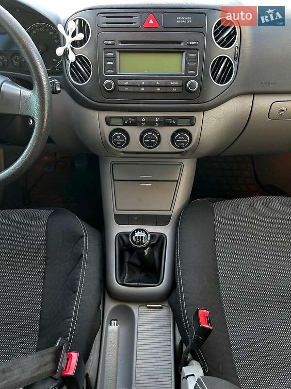 Хетчбек Volkswagen Golf Plus 2005 в Макарові