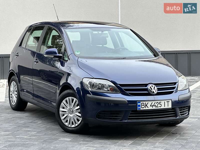 Хэтчбек Volkswagen Golf Plus 2005 в Ровно