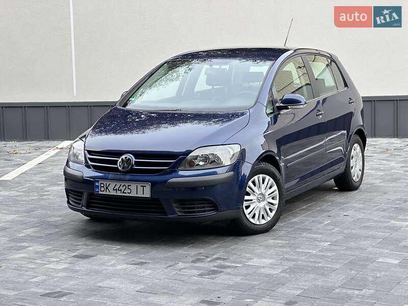 Хэтчбек Volkswagen Golf Plus 2005 в Ровно