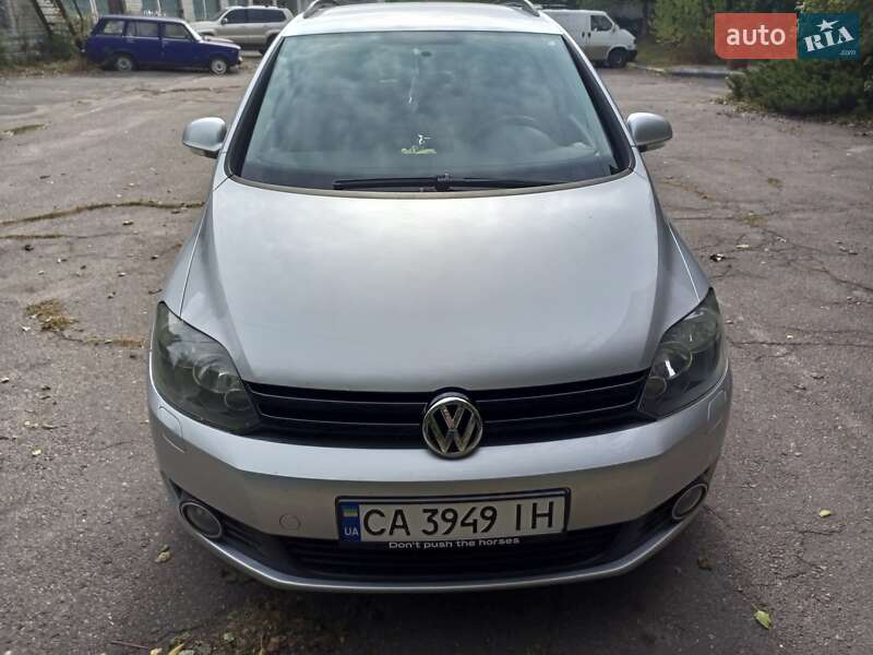 Хэтчбек Volkswagen Golf Plus 2009 в Черкассах фото 2 Хэтчбек Volkswagen Golf Plus 2009 в Черкассах