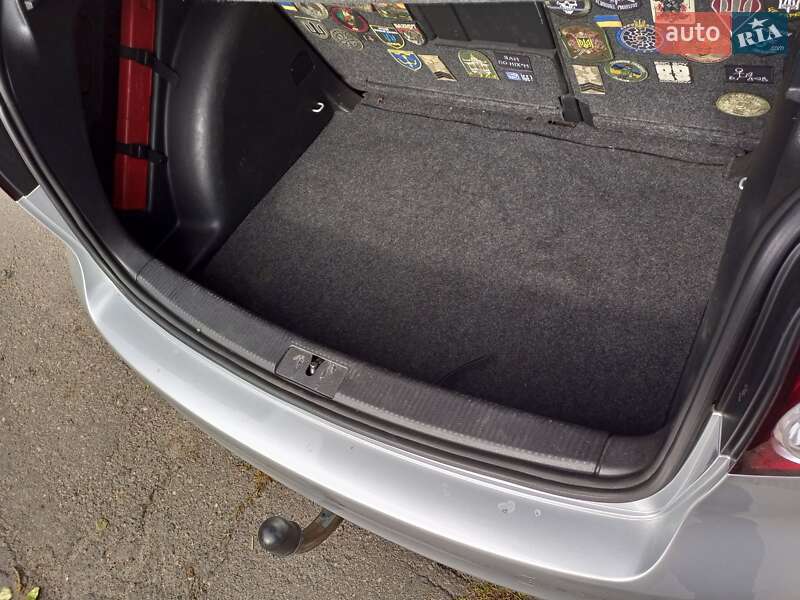 Хэтчбек Volkswagen Golf Plus 2009 в Черкассах фото 10 Хэтчбек Volkswagen Golf Plus 2009 в Черкассах