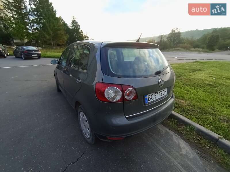 Хетчбек Volkswagen Golf Plus 2005 в Трускавці