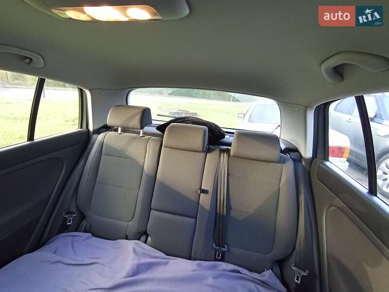 Хетчбек Volkswagen Golf Plus 2005 в Трускавці