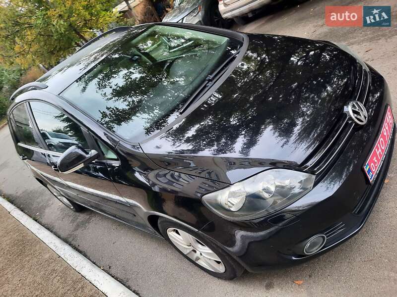Хетчбек Volkswagen Golf Plus 2010 в Києві