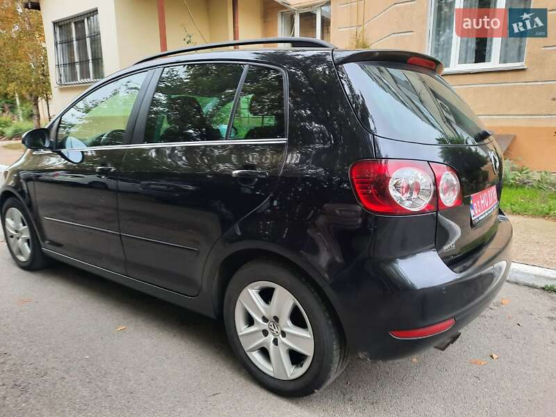 Хетчбек Volkswagen Golf Plus 2010 в Києві