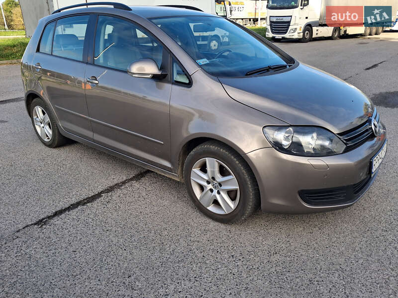 Хэтчбек Volkswagen Golf Plus 2010 в Львове фото 2 Хэтчбек Volkswagen Golf Plus 2010 в Львове