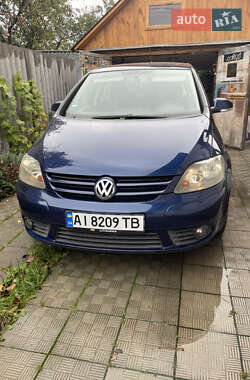 Хэтчбек Volkswagen Golf Plus 2007 в 