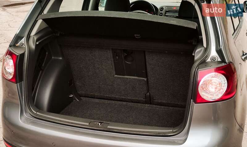 Хэтчбек Volkswagen Golf Plus 2008 в Полтаве