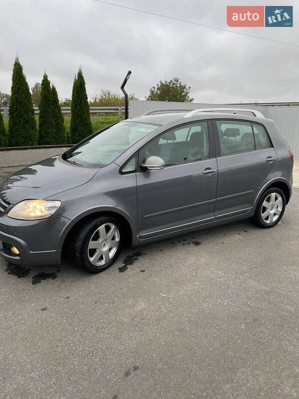 Хетчбек Volkswagen Golf Plus 2007 в Любарі