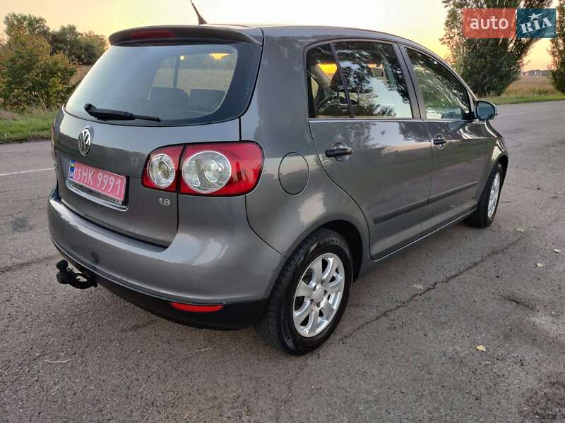 Хэтчбек Volkswagen Golf Plus 2006 в Барышевке