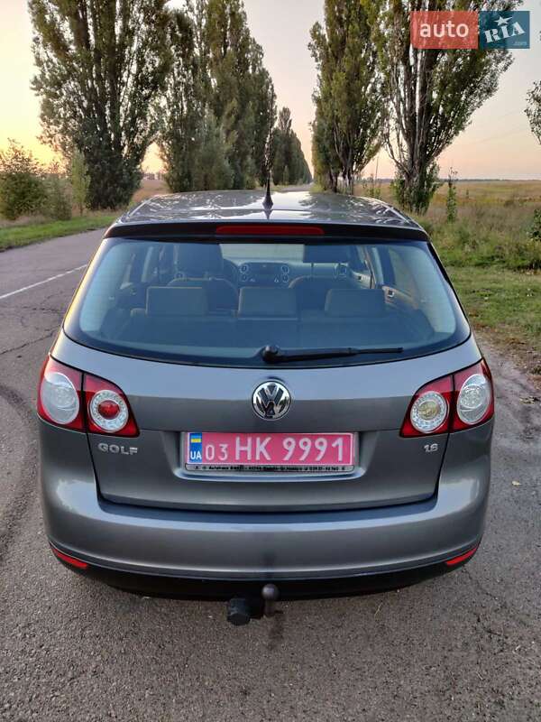 Хэтчбек Volkswagen Golf Plus 2006 в Барышевке