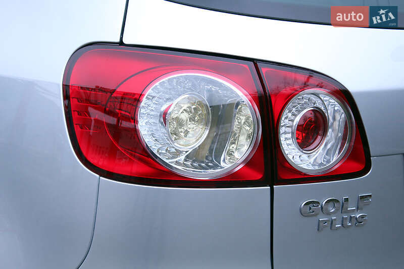 Хетчбек Volkswagen Golf Plus 2008 в Вінниці