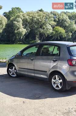 Хетчбек Volkswagen Golf Plus 2006 в Шепетівці