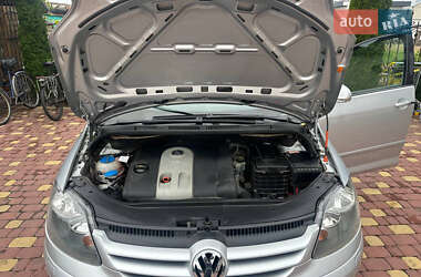 Хэтчбек Volkswagen Golf Plus 2005 в 