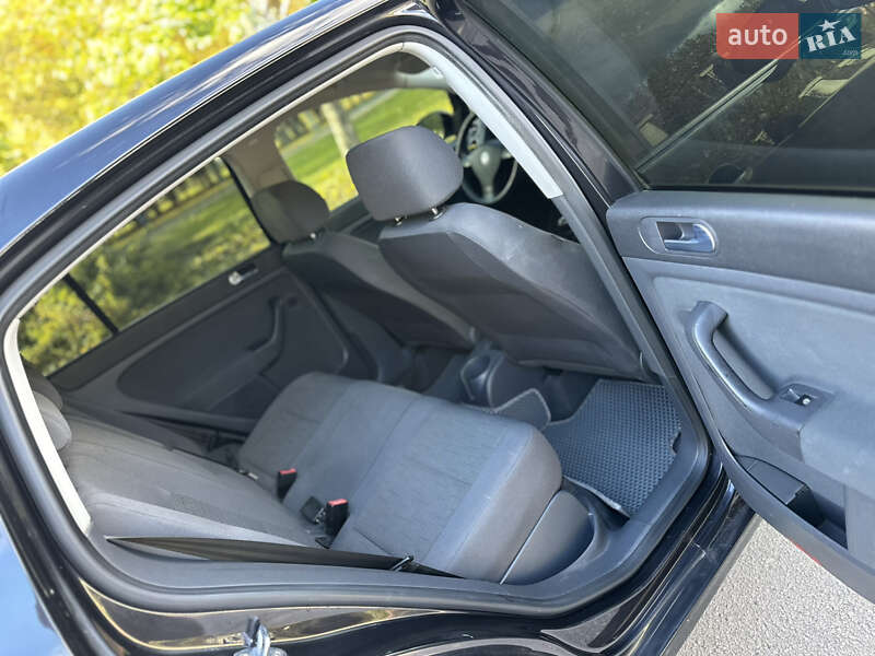 Хэтчбек Volkswagen Golf Plus 2005 в Умани