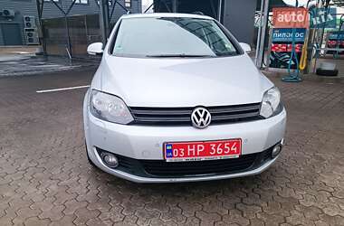 Хэтчбек Volkswagen Golf Plus 2010 в Киеве