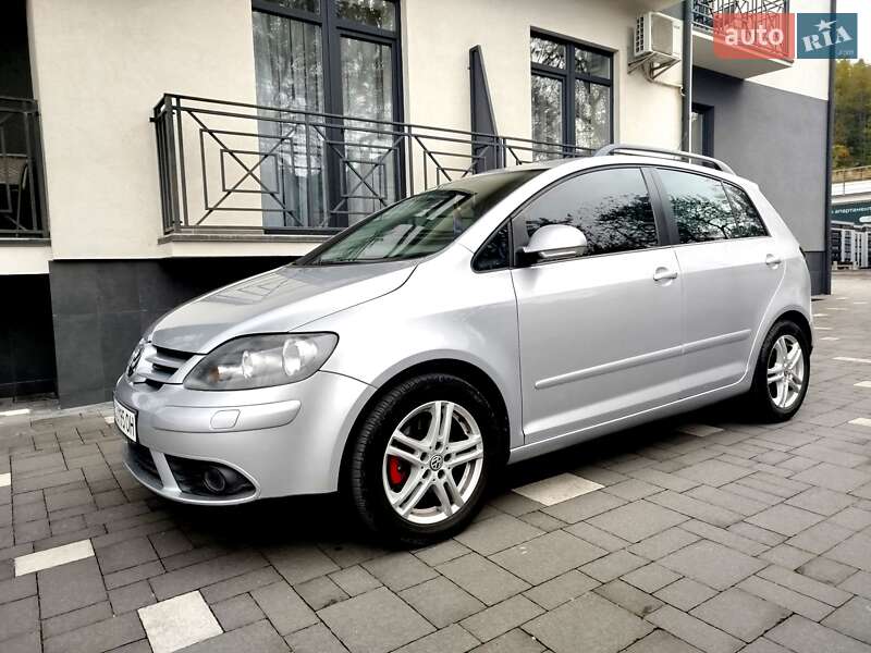 Хэтчбек Volkswagen Golf Plus 2007 в Сваляве фото 2 Хэтчбек Volkswagen Golf Plus 2007 в Сваляве