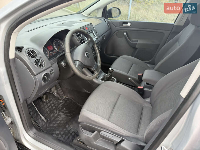 Хэтчбек Volkswagen Golf Plus 2007 в Днепре