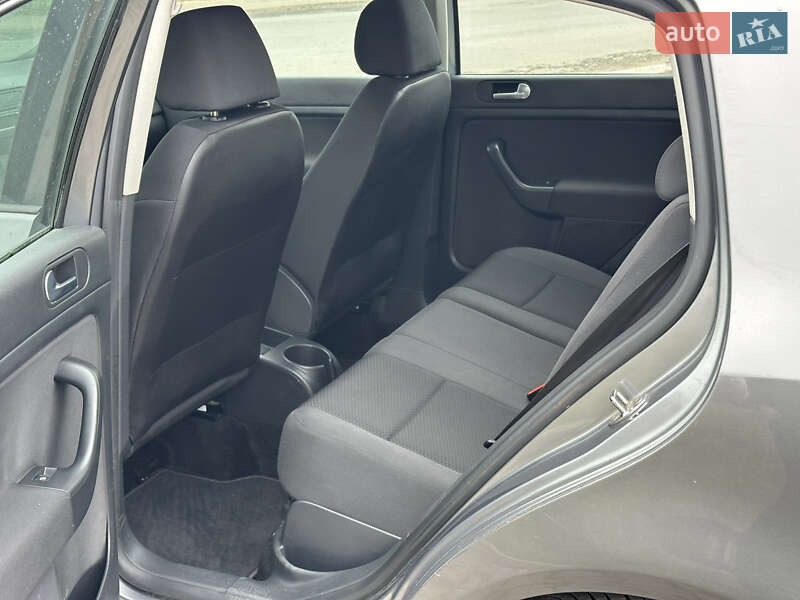 Хэтчбек Volkswagen Golf Plus 2009 в Луцке