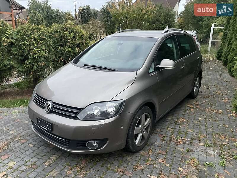 Хэтчбек Volkswagen Golf Plus 2010 в Луцке фото 3 Хэтчбек Volkswagen Golf Plus 2010 в Луцке