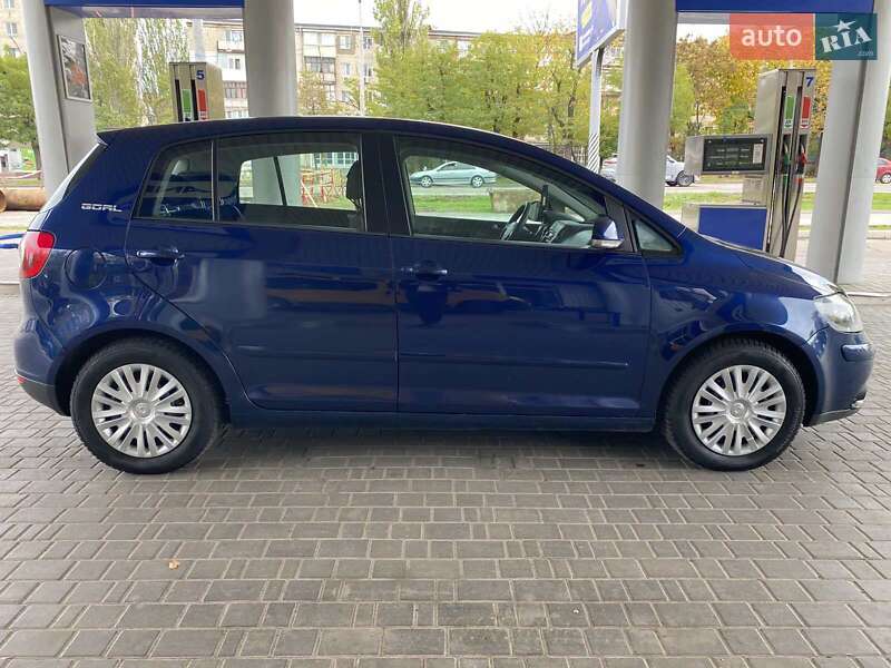 Хэтчбек Volkswagen Golf Plus 2006 в Николаеве
