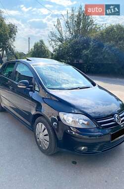 Хэтчбек Volkswagen Golf Plus 2007 в Калиновке