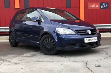 Хэтчбек Volkswagen Golf Plus 2006 в Киеве
