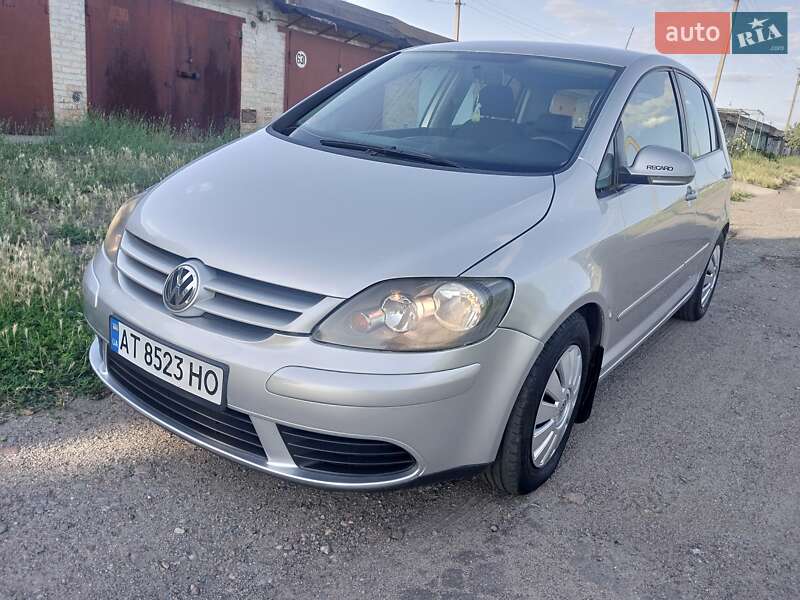 Хэтчбек Volkswagen Golf Plus 2008 в Александрие
