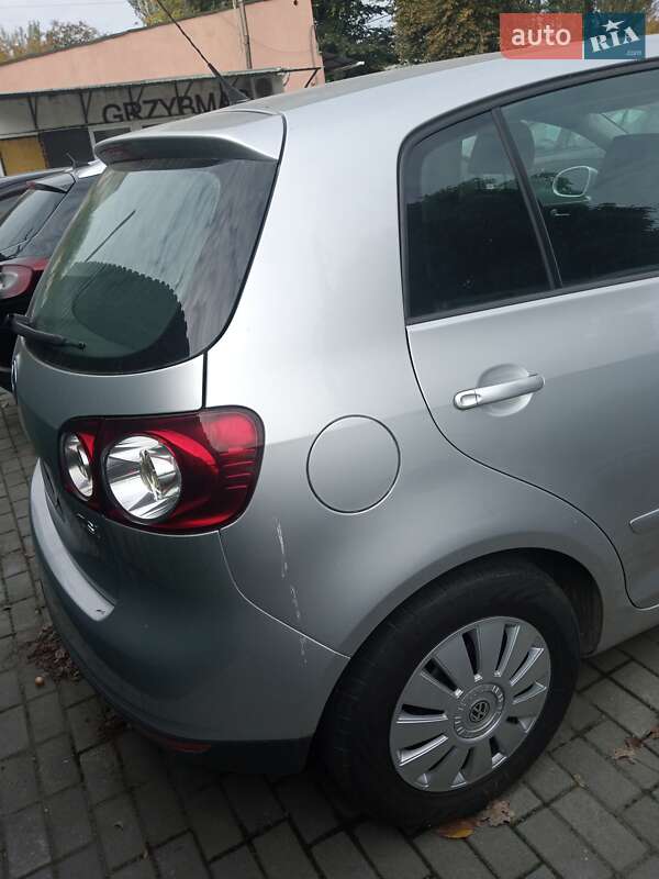 Хэтчбек Volkswagen Golf Plus 2008 в Александрие