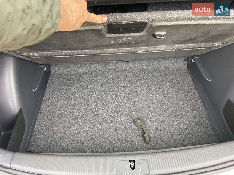 Хэтчбек Volkswagen Golf Plus 2009 в Ровно фото 45 Хэтчбек Volkswagen Golf Plus 2009 в Ровно