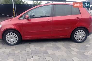 Хэтчбек Volkswagen Golf Plus 2009 в 