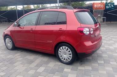 Хэтчбек Volkswagen Golf Plus 2009 в 