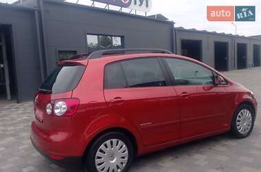 Хэтчбек Volkswagen Golf Plus 2009 в 
