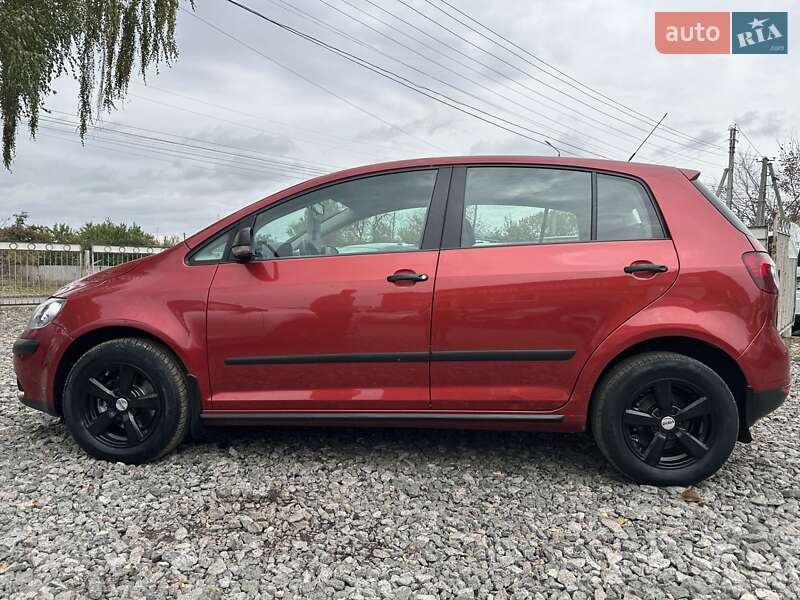 Хетчбек Volkswagen Golf Plus 2008 в Смілі