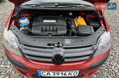 Хэтчбек Volkswagen Golf Plus 2008 в 