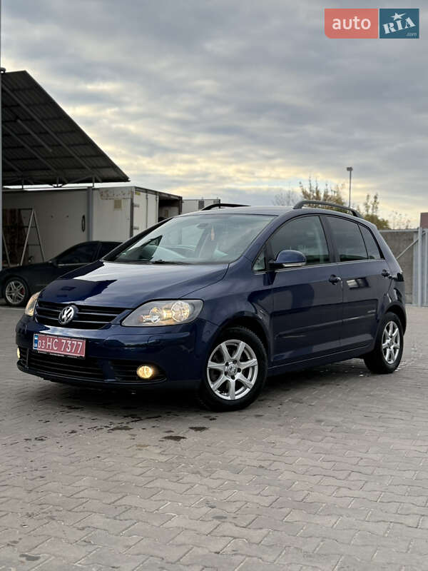 Хэтчбек Volkswagen Golf Plus 2008 в Луцке фото 3 Хэтчбек Volkswagen Golf Plus 2008 в Луцке