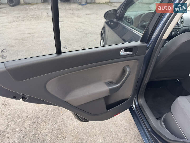 Хэтчбек Volkswagen Golf Plus 2007 в Волочиске фото 22 Хэтчбек Volkswagen Golf Plus 2007 в Волочиске