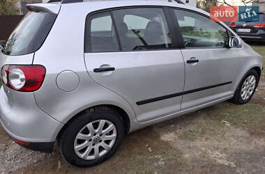 Хэтчбек Volkswagen Golf Plus 2008 в 