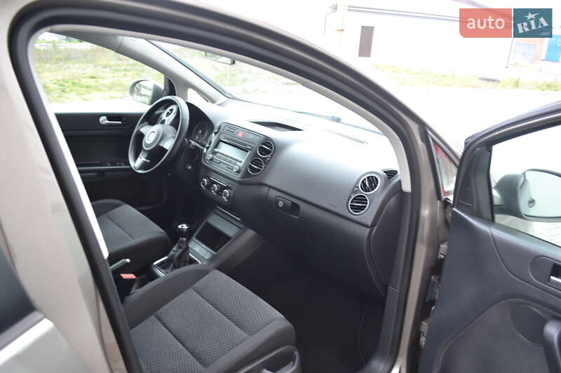 Хетчбек Volkswagen Golf Plus 2009 в Вінниці