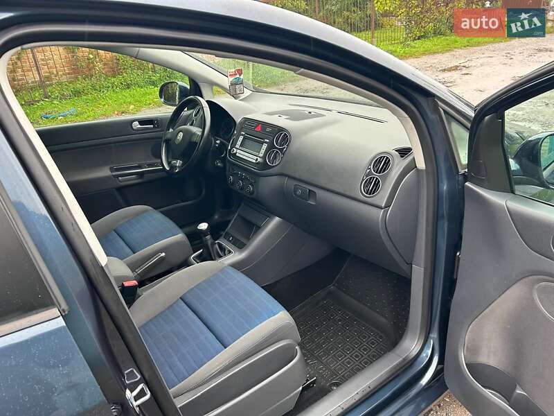 Хэтчбек Volkswagen Golf Plus 2007 в Казатине фото 24 Хэтчбек Volkswagen Golf Plus 2007 в Казатине